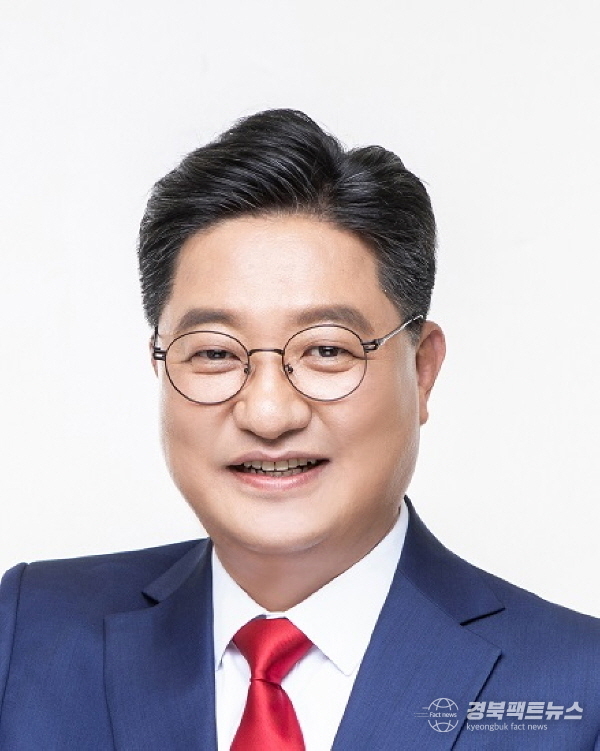 문충운 환동해연구원장