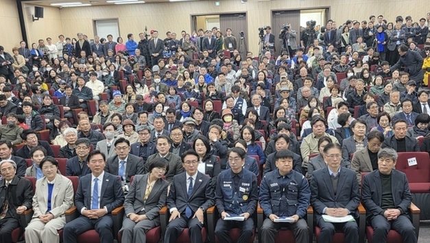 김민석 국무총리 특별강연 ‘K-국정설명회’ 포항서 개최