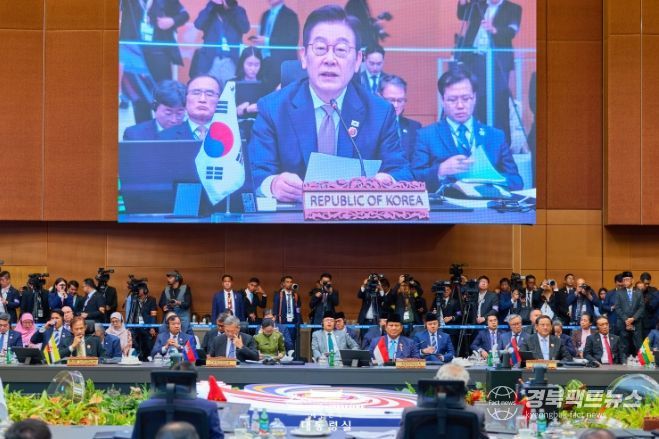 제28차 아세안+3 정상회의(대통령실)