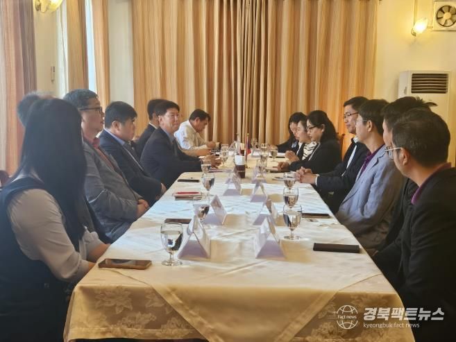 김천시, 2026년 도입 라오스 계절근로자 현지 선발 실시-농업정책과(사진1_노동부 간담회).